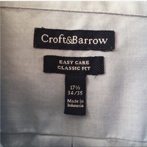 CROFT & BARROW Classic Fit Blue
Size 17 1/2 34/35 - Picture 4 of 4